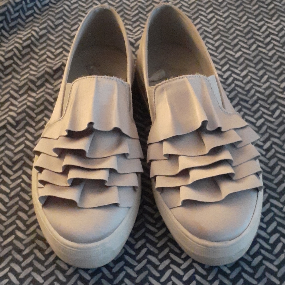 Ruffled Tuxedo Sneakers